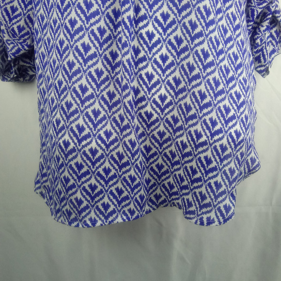 Dina be Ikat Print Button Tab Sleeve V-Neck Tunic - Picture 2 of 7